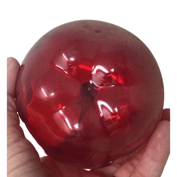 Red/Green Plastic Apple Shaped Apple Container - Picture 3 of 4